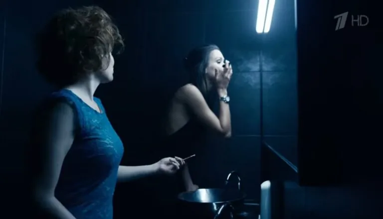 Момент из 1 серии 1 сезона