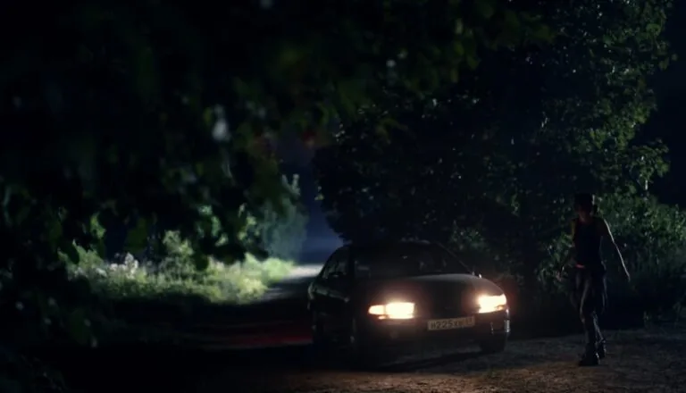 Момент из 15 серии 2 сезона